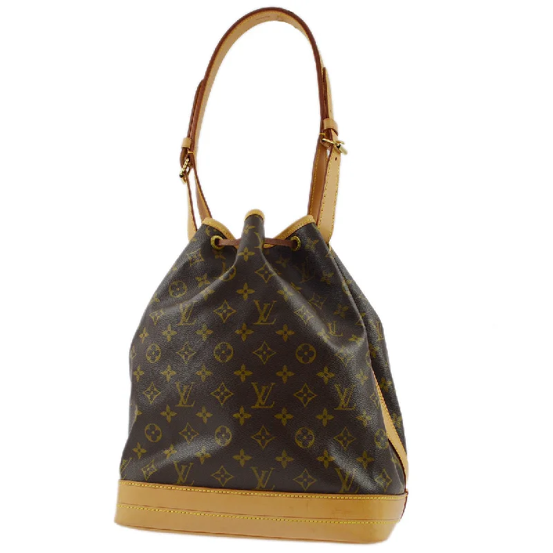 Louis Vuitton Petite Malle bags with a hard - shell structure for uniquenessLouis Vuitton 2002 Monogram Noe Bucket Shoulder Bag M42224