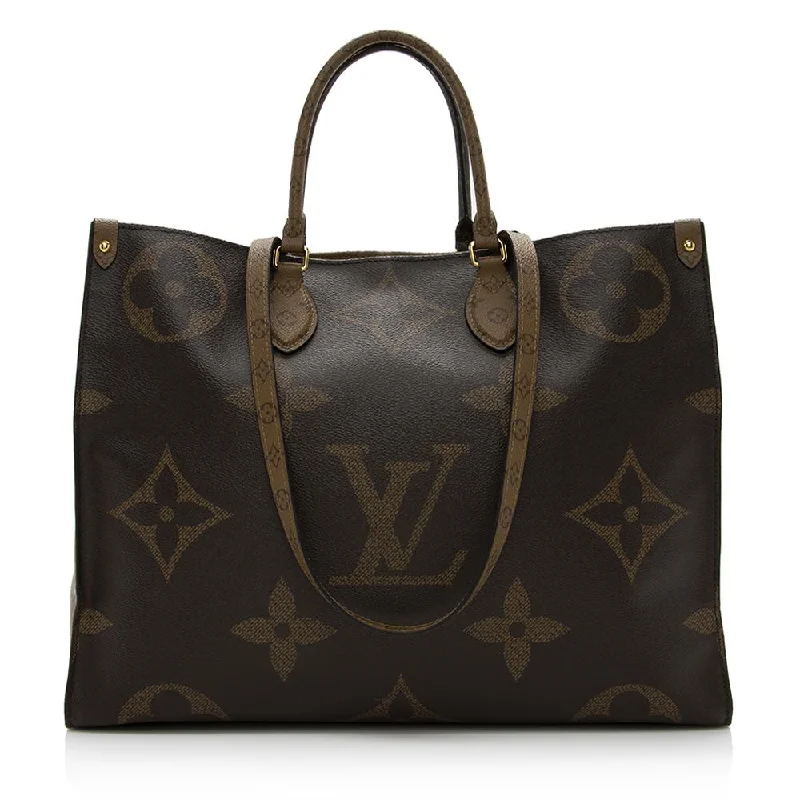 Ladies Louis Vuitton shoulder bags with a single - handle silhouetteLouis Vuitton Giant Monogram Onthego GM Tote (SHF-14540)