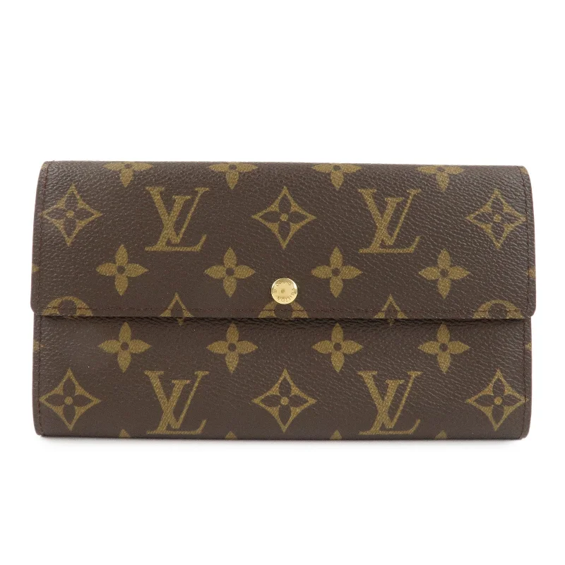 Louis Vuitton crossbody bags with a woven leather strap for textureLouis Vuitton Monogram Pochette Porte Monnaie Credit M61725