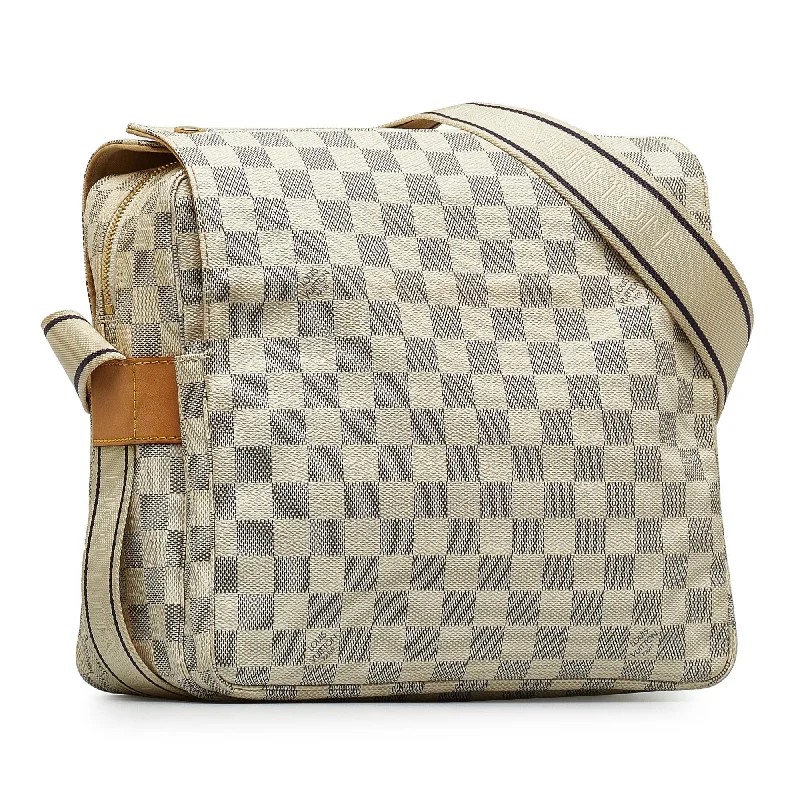 Louis Vuitton tote bags with a water - resistant coating for outdoor useLouis Vuitton Damier Azur Naviglio (V2vD0D)