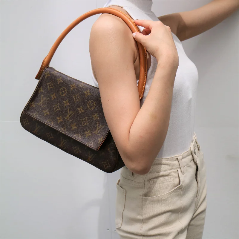 Louis Vuitton bags with a front - flap pocket for quick - access itemsLOUIS VUITTON 2001 MINI LOOPING MONOGRAM M51147