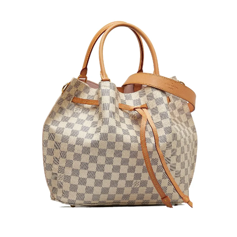 Ladies Louis Vuitton Petite Malle bags with a star - shaped charm for cutenessLouis Vuitton Damier Azur Girolata (ZjDrxv)