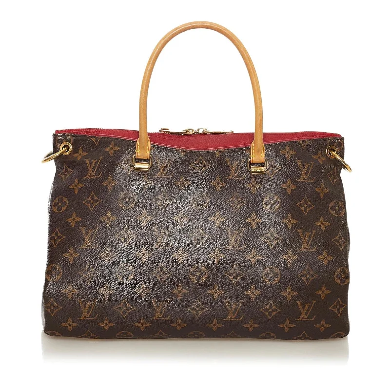 Louis Vuitton Petite Malle bags with a hard - shell structure for uniquenessLOUIS VUITTON MONOGRAM PALLAS TOTE BAG