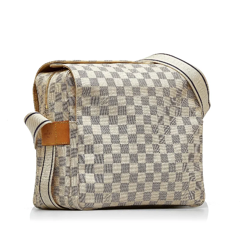 Louis Vuitton backpacks with a sleek, minimalist design for styleLouis Vuitton Damier Azur Naviglio (pgVh5n)