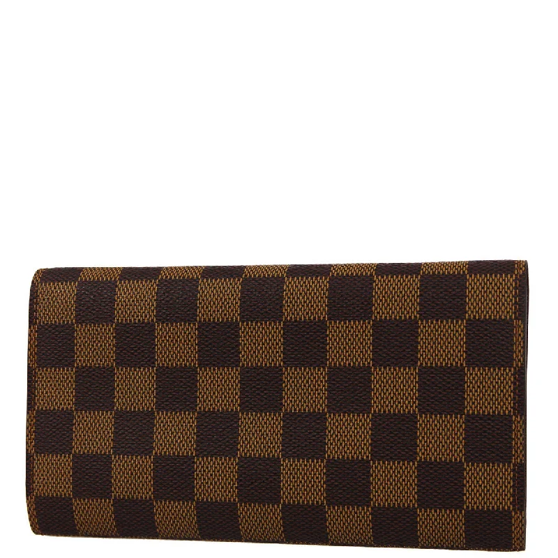 Louis Vuitton Alma bags with a leather - wrapped handle for a luxurious feelLouis Vuitton 2003 Damier Portefeuille International Wallet N61217