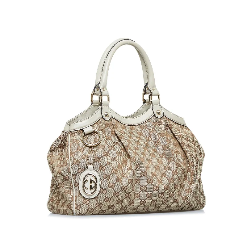 Small - sized Women Gucci shoulder bags for evening outingsGucci GG Canvas Sukey Tote (SHG-fwKi93)