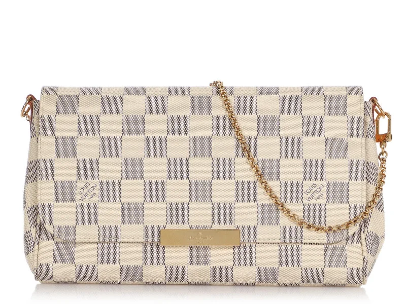 Louis Vuitton Speedy bags in monogram canvas for a classic lookLouis Vuitton Damier Azur Favorite MM