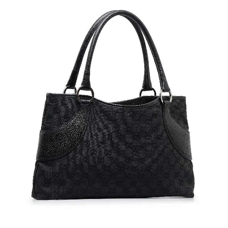 Women Gucci backpacks with a luxurious leather finishGucci GG Canvas Tote (SHG-qmV878)