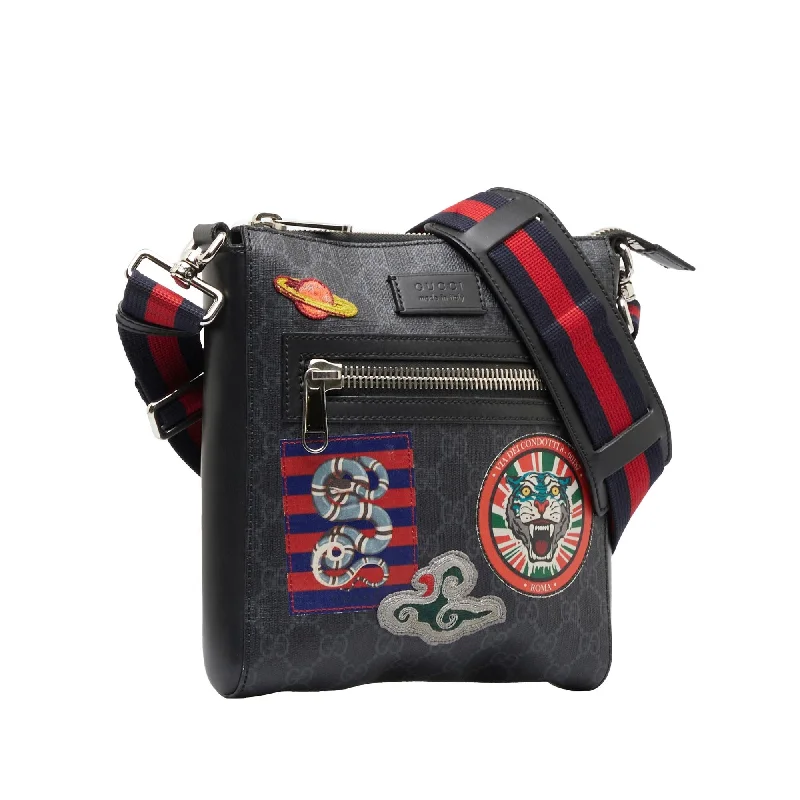 Women Gucci bags with a chain - link trim and a leather bodyGucci GG Supreme Night Courrier Crossbody (SHG-Qf1wvD)