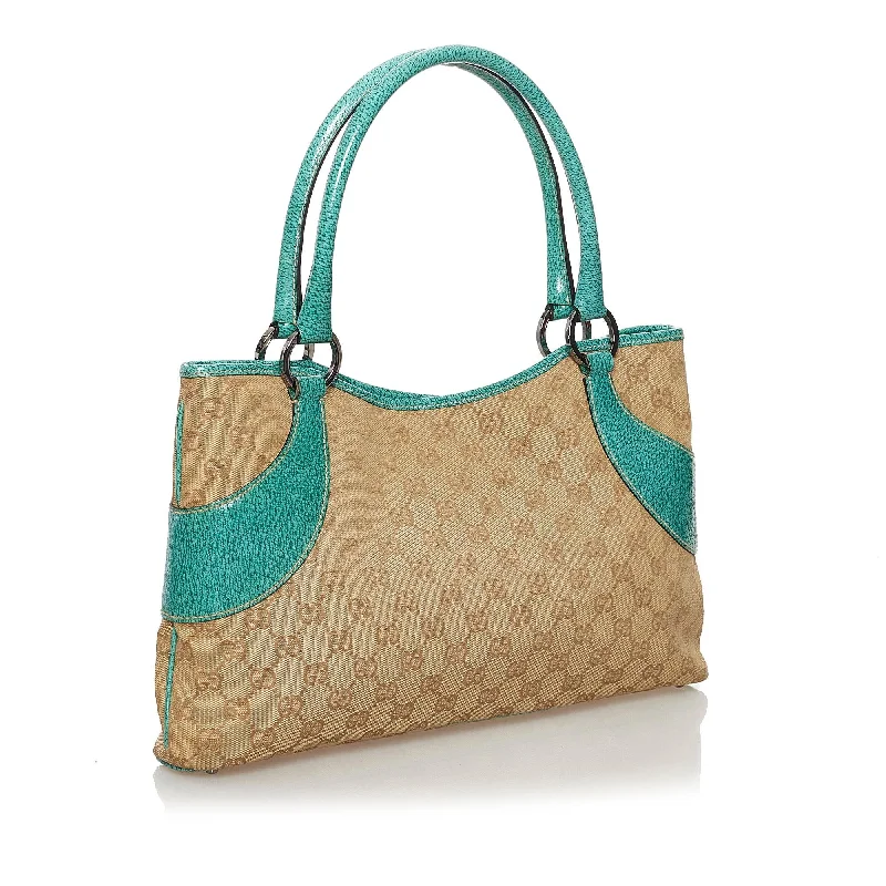 Women Gucci bags with interlocking G hardware for a classic lookGucci GG Canvas Handbag (32441)