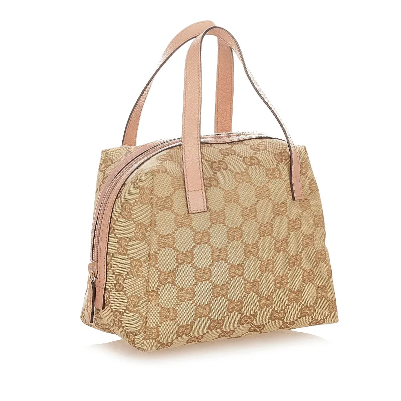 Ladies Gucci shoulder bags with a magnetic - closure flapGucci GG Canvas Handbag (24511)