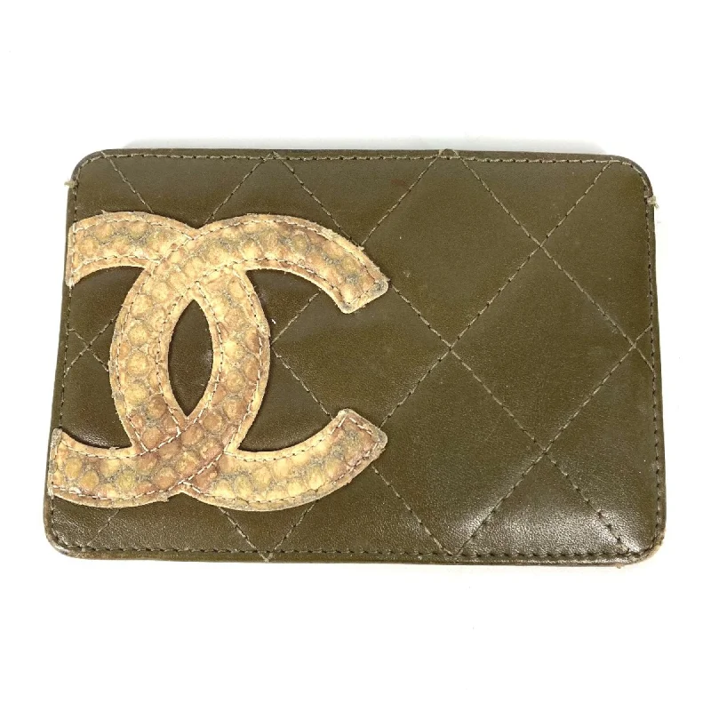 Chanel Chain Strap Handbag for Everyday UseChanel Cambon Line Pass Case Card Case Card Case khaki