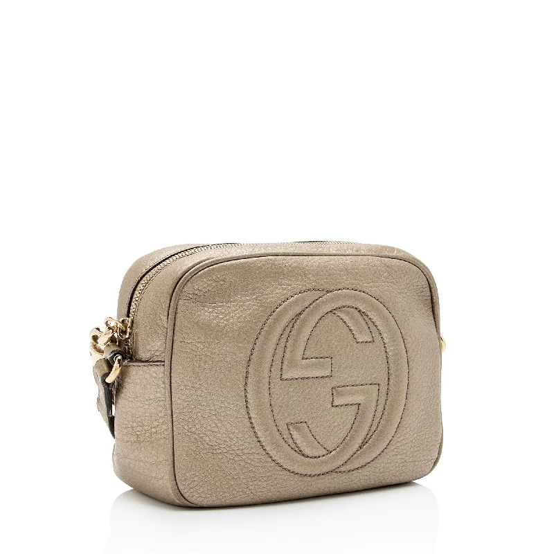 Women Gucci bags with a magnetic snap closure for easy accessGucci Leather Soho Disco Bag (SHF-v8SOTc)