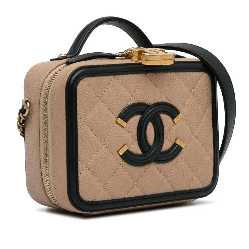 Chanel Limited Edition Handbag for CollectorsChanel Small Caviar CC Filigree Vanity Case (c7hubE)