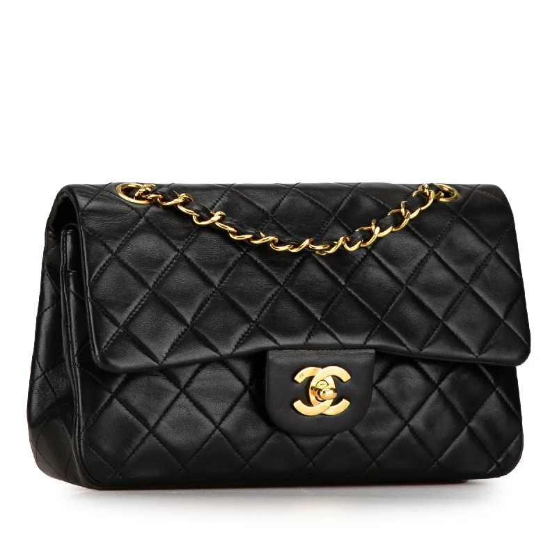 Chanel All - Match Handbag for Versatile StylingChanel Small Classic Lambskin Double Flap (FgW8Qu)