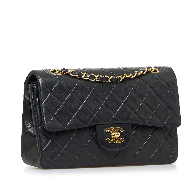 Chanel Classic Flap Bag for Evening PartyChanel Small Classic Lambskin Double Flap (G3tm7i)