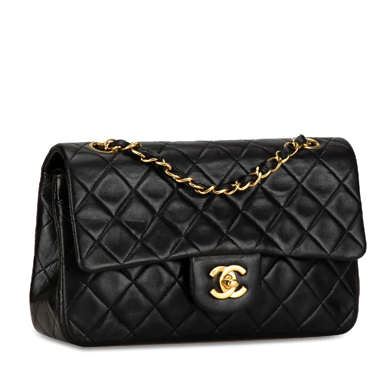 Chanel Chain Strap Handbag for Everyday UseChanel Small Classic Lambskin Double Flap (HJFEAA)