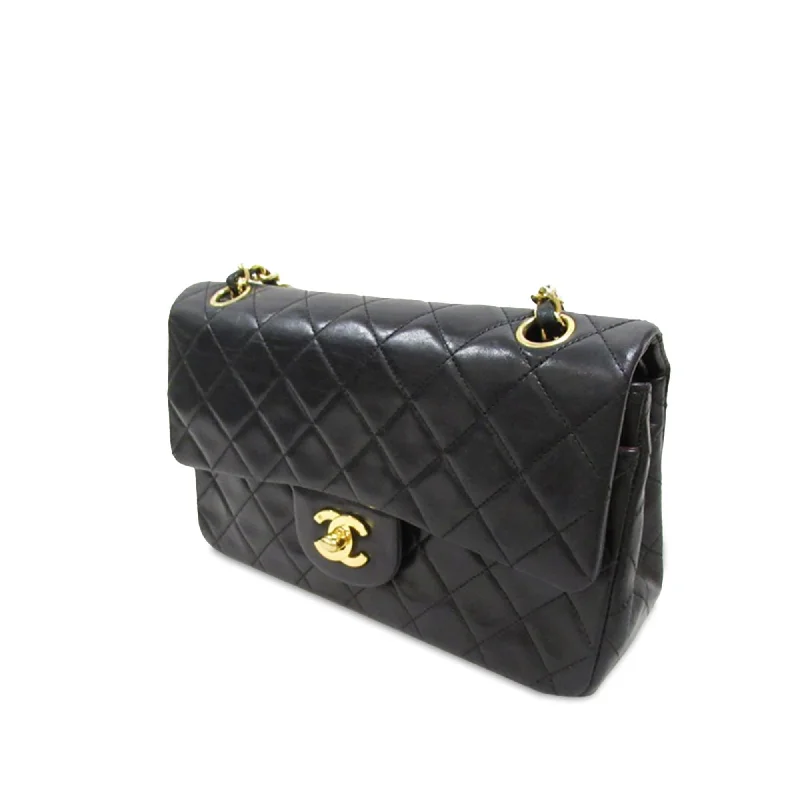 Chanel Small Crossbody Bag for TravelChanel Small Classic Lambskin Double Flap (k39ucA)