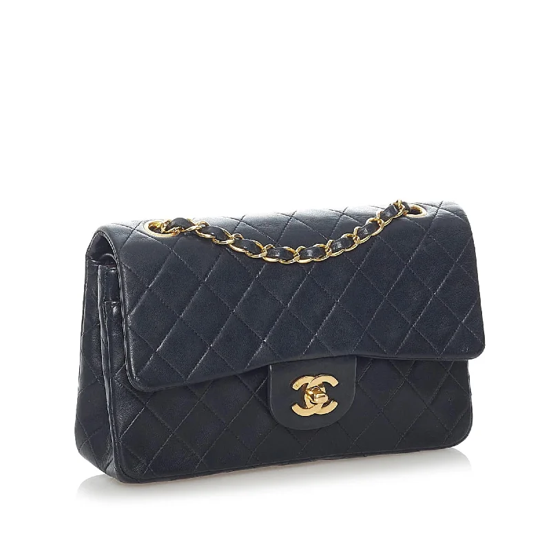 Chanel Lightweight Handbag for Daily ErrandsChanel Small Classic Lambskin Leather Double Flap Bag (34518)