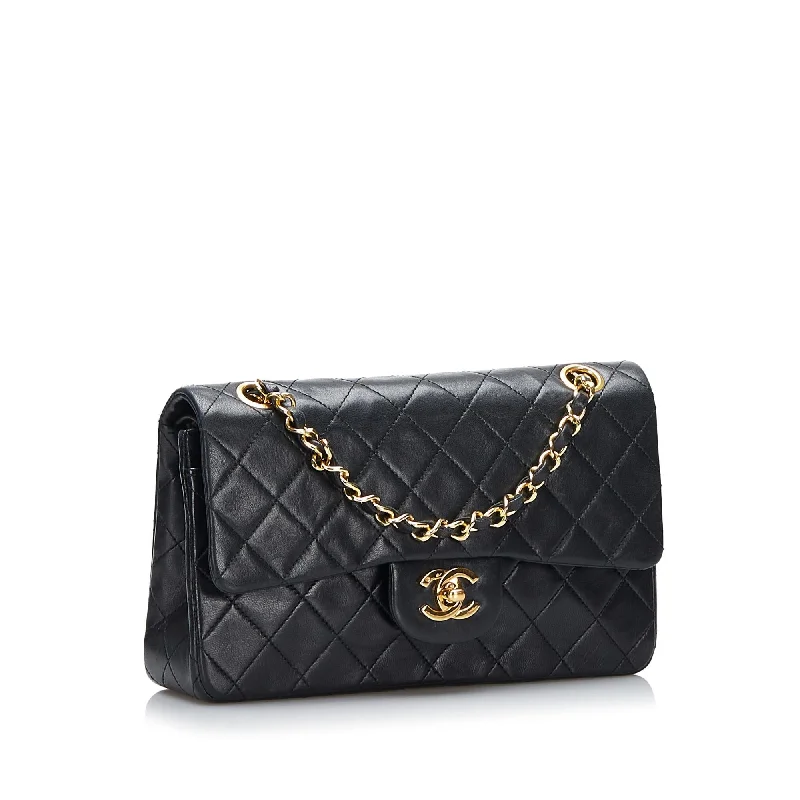 Chanel Handbag with Adjustable Strap for ComfortChanel Small Classic Lambskin Leather Double Flap Bag (Z0Wpq5)