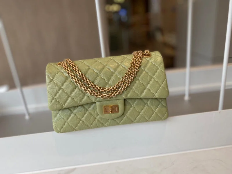 Chanel Lightweight Handbag for Daily ErrandsWF - Chanel Bags - 2490