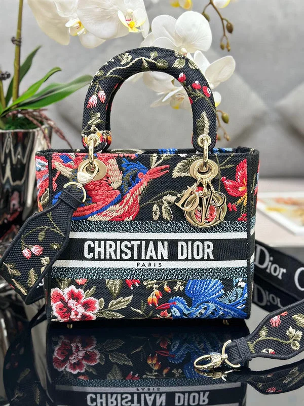 Stylish Christian Dior shoulder bags with a tassel - adorned zipperBC - Dior Bags - 933