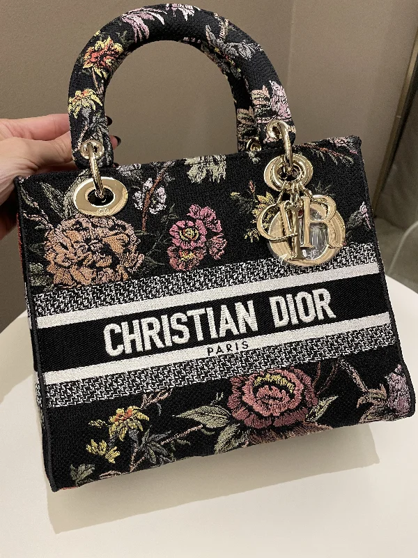 Trendsetting Christian Dior crossbody bags with a colorful strapDior Lady D-Lite Jardin Botanic Black Embroidery