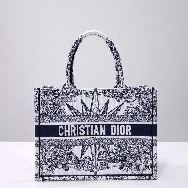 Christian Dior Saddle bags with a studded trim for a bold lookGAK BAGZ - Dior Bags - 2460