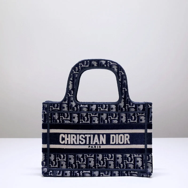 Christian Dior handbags with a snap - button closure and a decorative buckleGAK BAGZ - Dior Bags - 2493