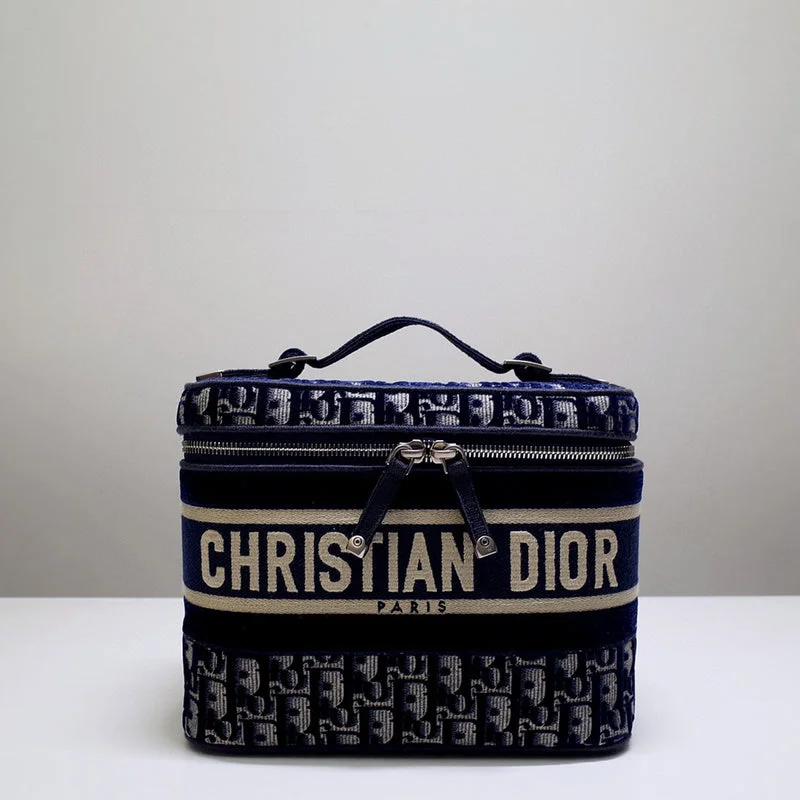 Christian Dior Saddle bags with a distressed leather finishGAK BAGZ - Dior Bags - 2502