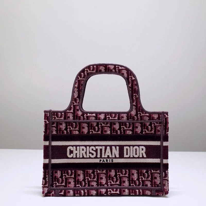 Stylish Christian Dior shoulder bags with a tassel - adorned zipperGAK BAGZ - Dior Bags - 2505